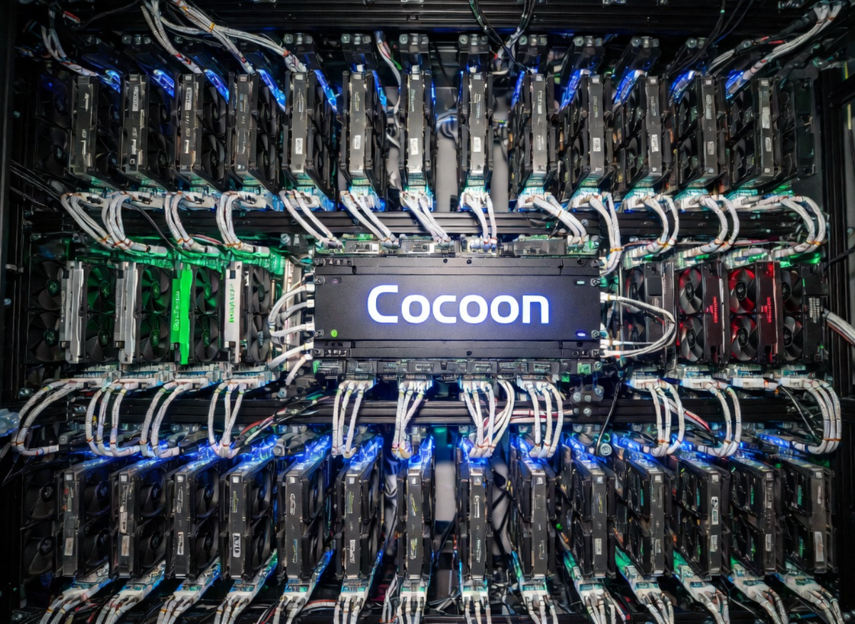 Нагрузка распределяется между разными GPU-узлами в сети Cocoon