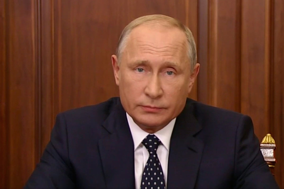 МК за 2018-й год: "Решение Путина по пенсиям далось президенту непросто. «Вызвал огонь на себя»"