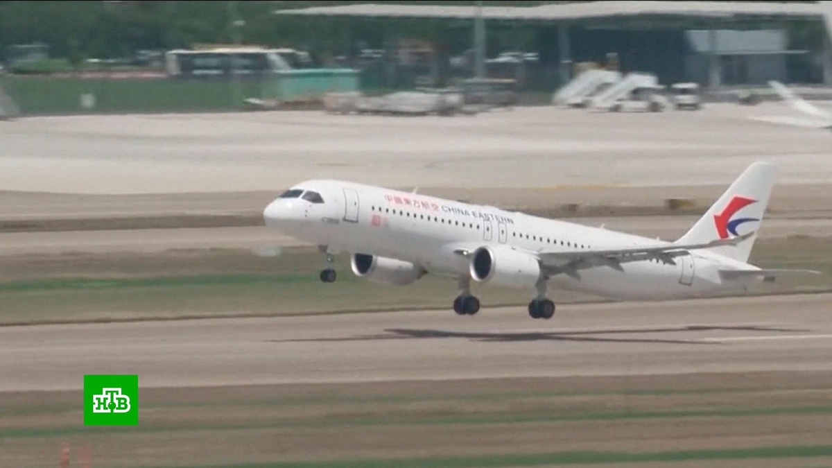    Россияне с сегодняшнего дня могут посещать Китай без виз