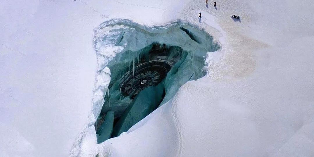 Под ледяной коркой Антарктиды обнаружена жизнь, которой не знала наука: что нашли российские учёные в озере Восток?