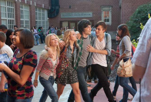    Кадр из фильма: «Лето. Одноклассники. Любовь»