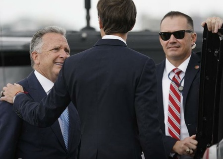    Американцы кормили делегацию Украины в Майами борщом с голубцами