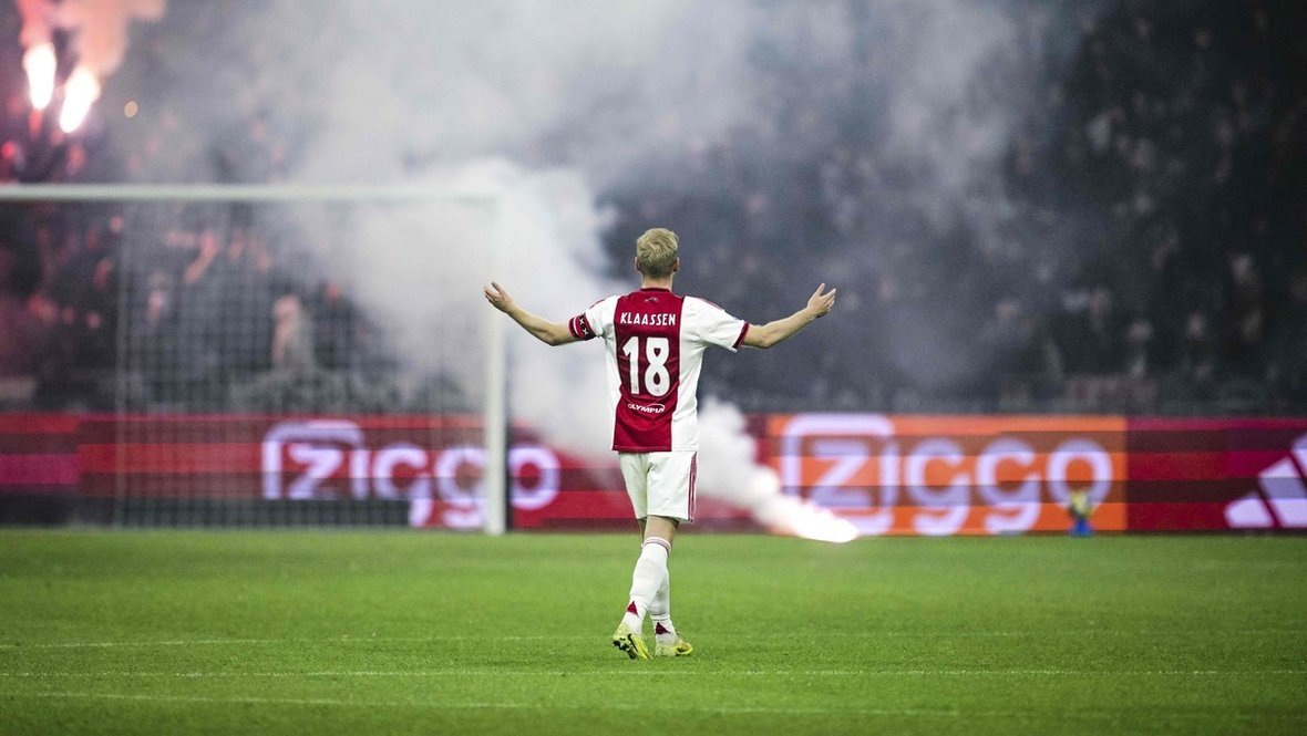    Деви Классен успокаивал болельщиков. AFP