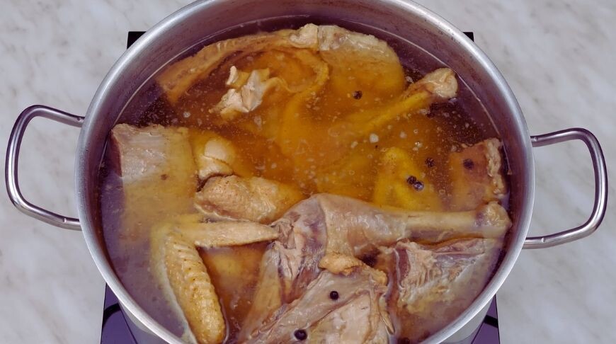 Домашний холодец: прозрачный, крепкий и ароматный - пошаговый рецепт без желатина