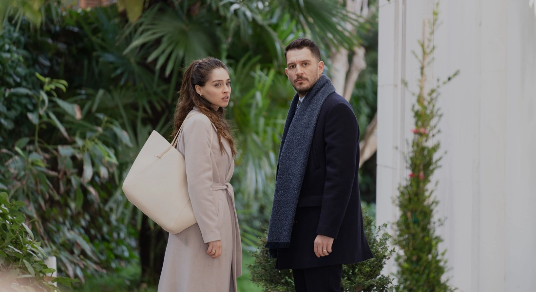 Кадр из сериала "Спрячь меня"