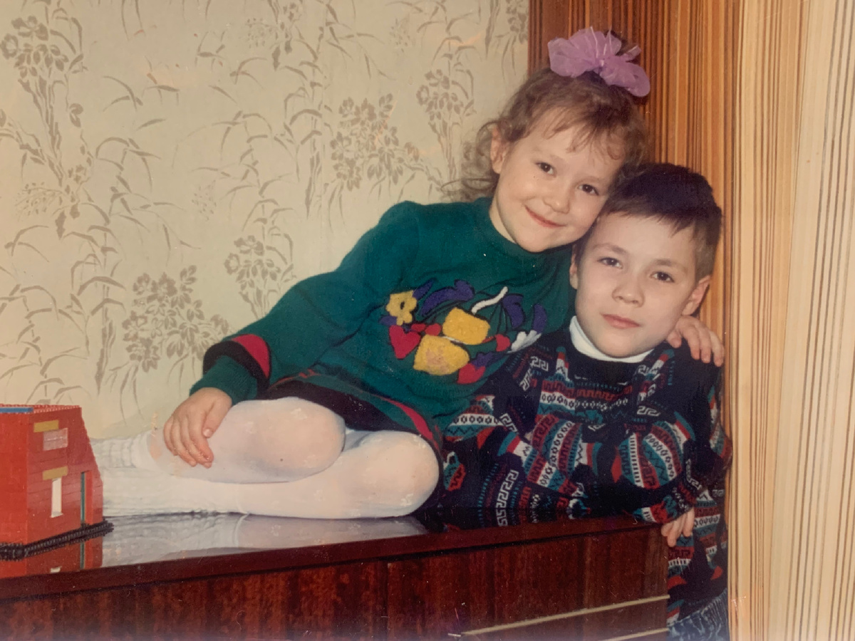 Фотография моих детей того времени:)