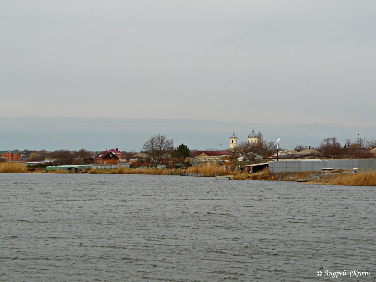 Пруд на подходе к Большим Салам