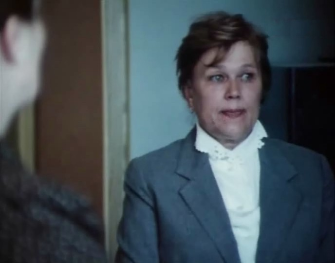 Люсьена Овчинникова в фильме «Женщины, которым повезло», 1989