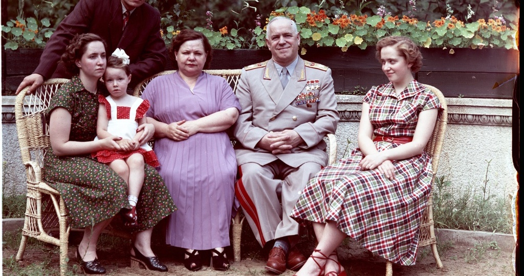 Маршал Победы: снимки Георгия Жукова на военной службе и в кругу семьи