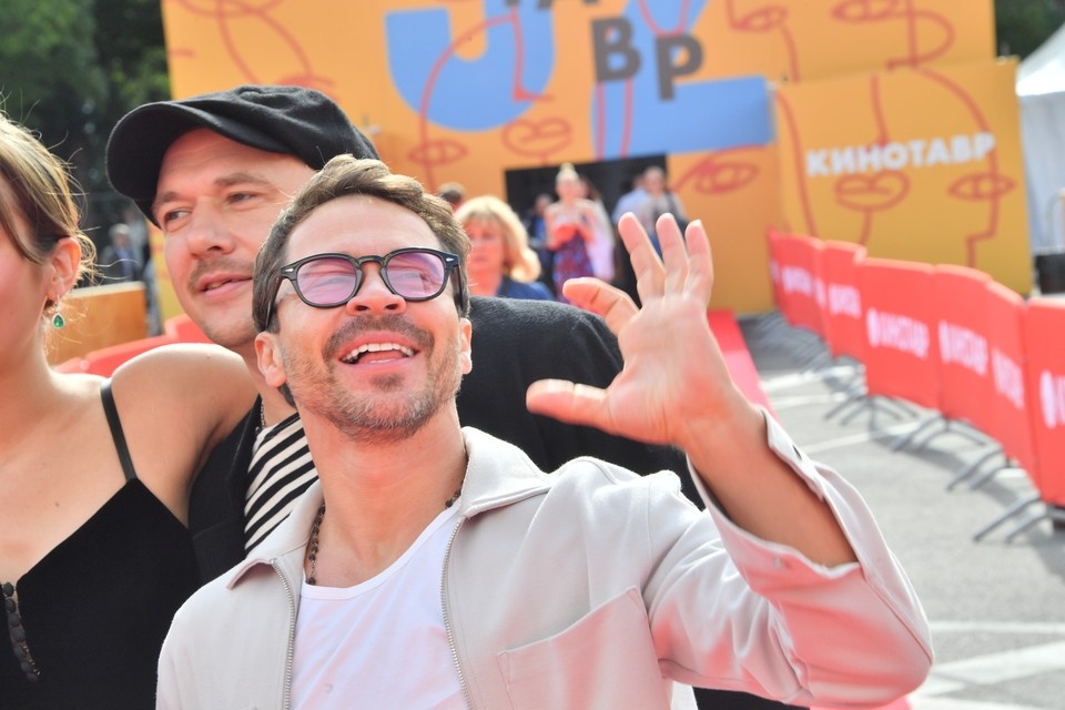  Больше всего жителей Таганрога интересует, что скажет насчет памятника сам Деревянко. Владимир ВЕЛЕНГУРИН