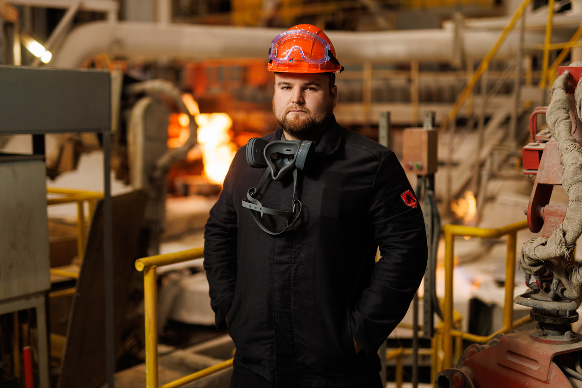Сергей Хайруллин, разливщик на металлургическом заводе