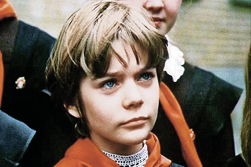 В Наташу Гусеву были влюблены все мальчики Советского Союза. А девочки носили прически «под Алису». Фото: кадр из фильма.