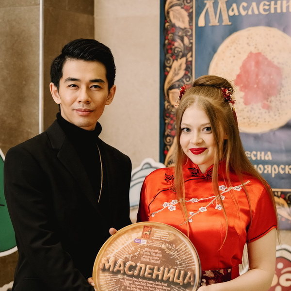     Валентина Ляпина и Николай Наумов снимаются в комедии «Масленица»