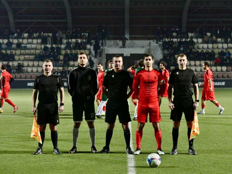    Александр Филимонов (по центру). Фото: из архива Александра Филимонова