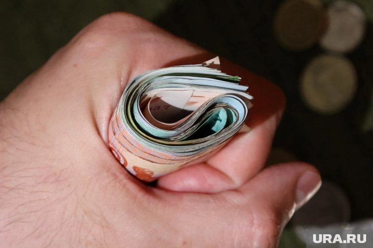     Экс-чиновник пытался договориться с военными о признании его негодным к исполнению воинской обязанности, но вместо этого снова оказался под следствием