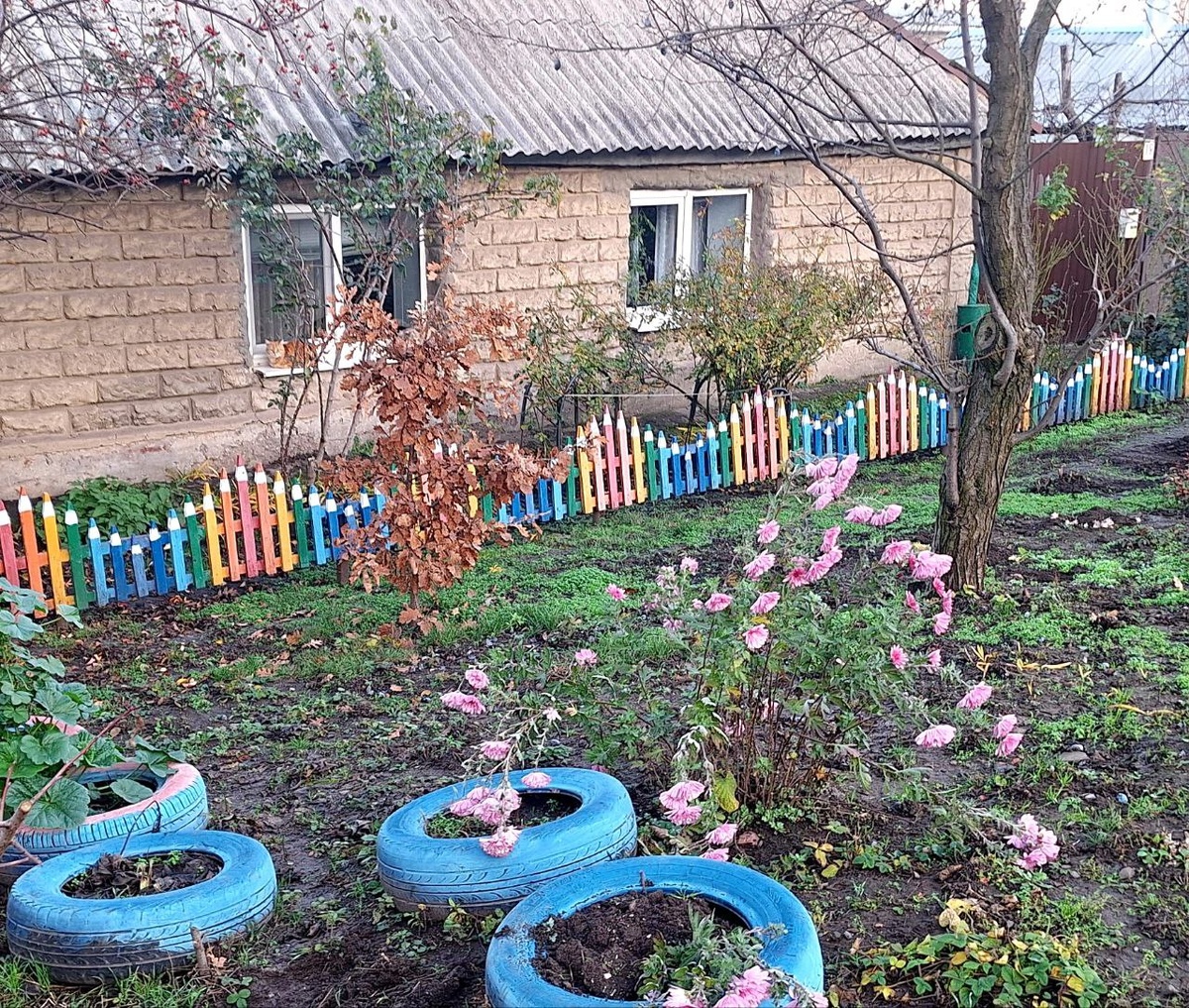 Еще цветут.Фото автора.