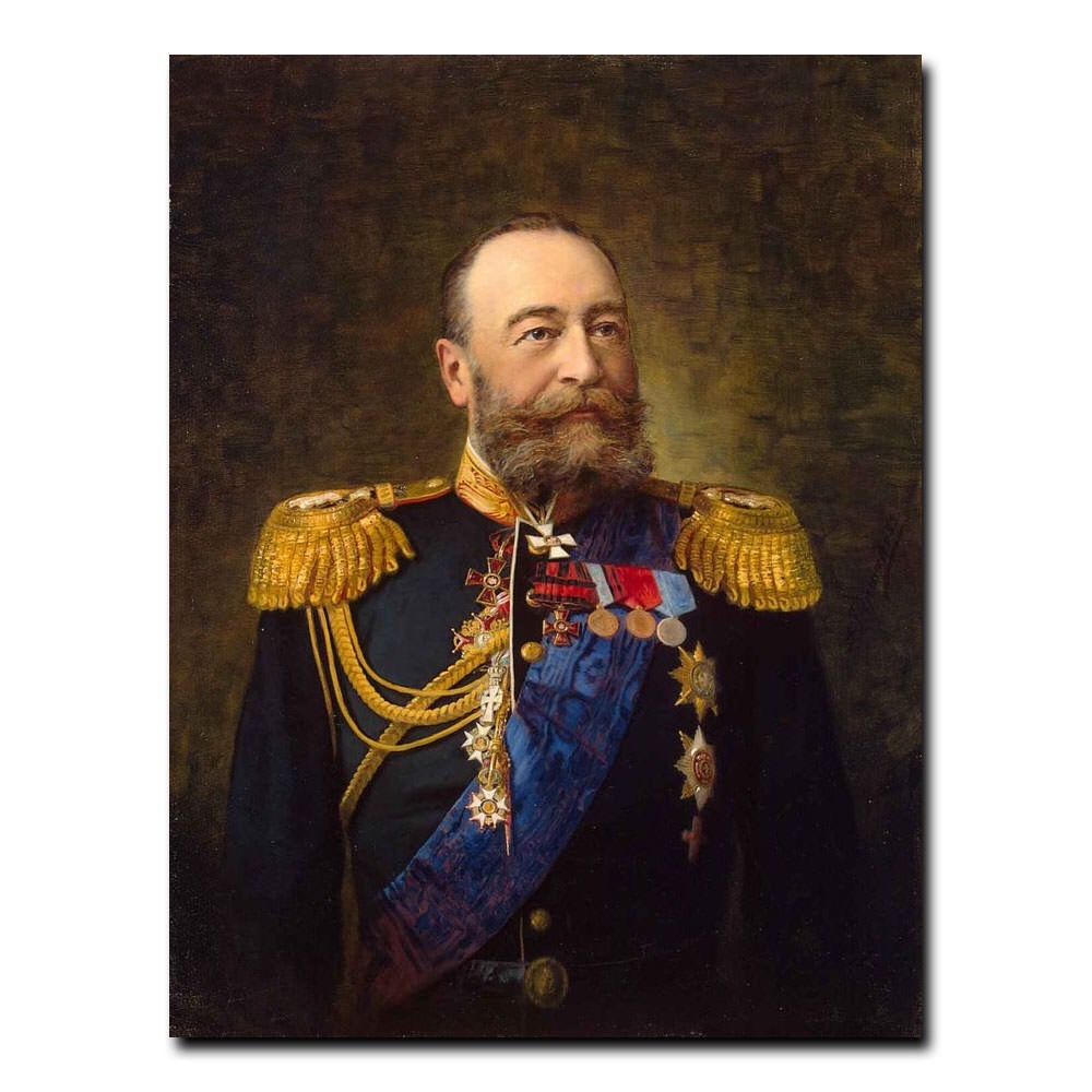 Евгений Иванович Алексеев (1843-1918). По некоторым источникам, незаконный сын императора Александра II, по официальной биографии сын морского офицера капитан-лейтенанта Ивана Алексеева (1796-1849)