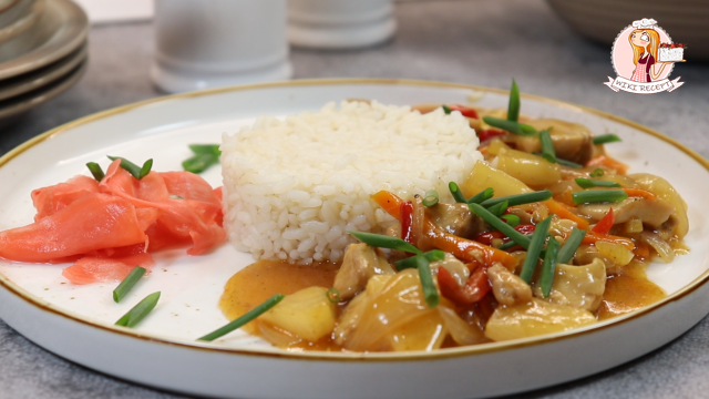 Забудьте о ресторанах! Курица с ананасами, которую легко приготовить за час