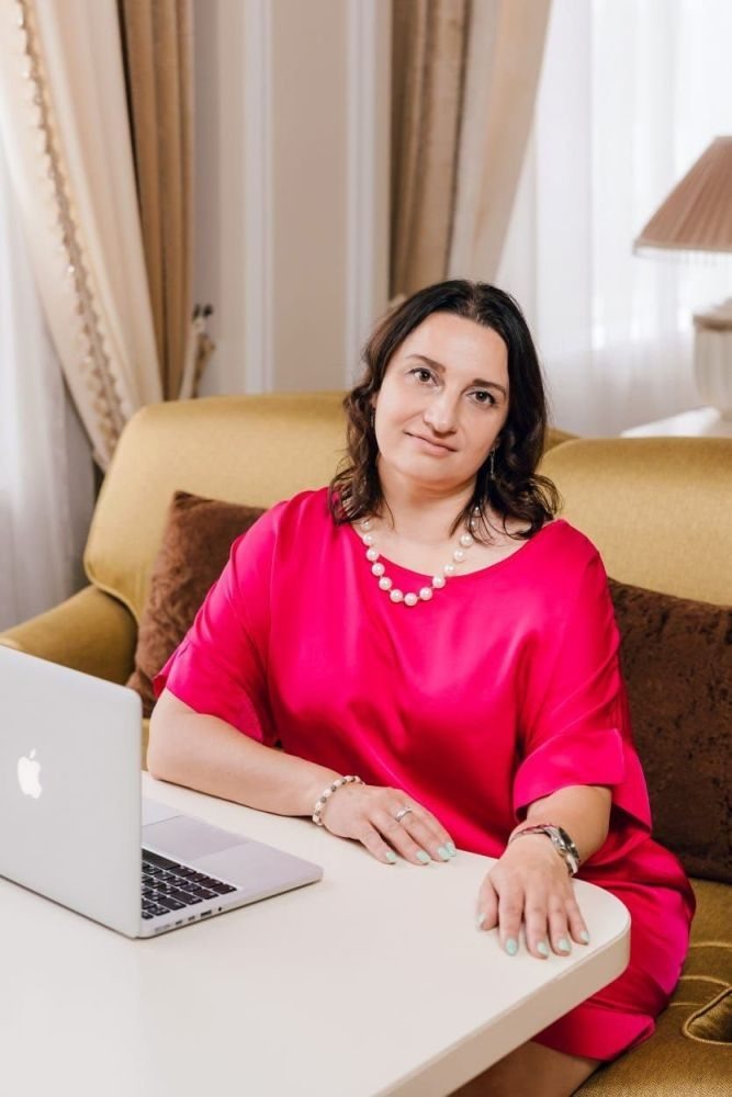 О вновь образовавшихся подводных камнях рынка жилья редакции рассказала юрист по сопровождению сделок с недвижимостью компании «Радмила» Асмик Токарева.