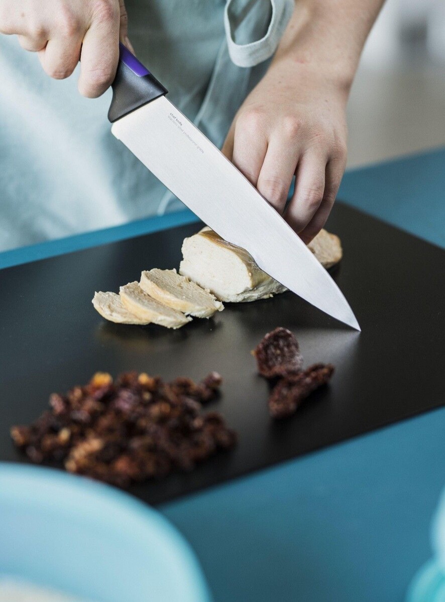 Стеклянные доски могут быть самых разных цветов и размеров