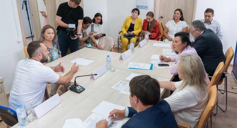    Общественный прием граждан провели в Лобне / Медиасток.рф