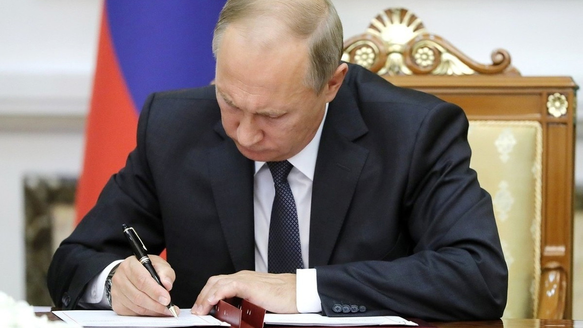 МРОТ в 2026 году увеличится до 27 093 рублей: что изменится для россиян