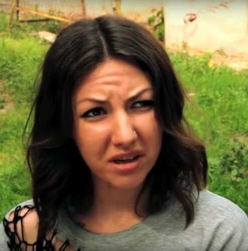 "Чего, б****?!"