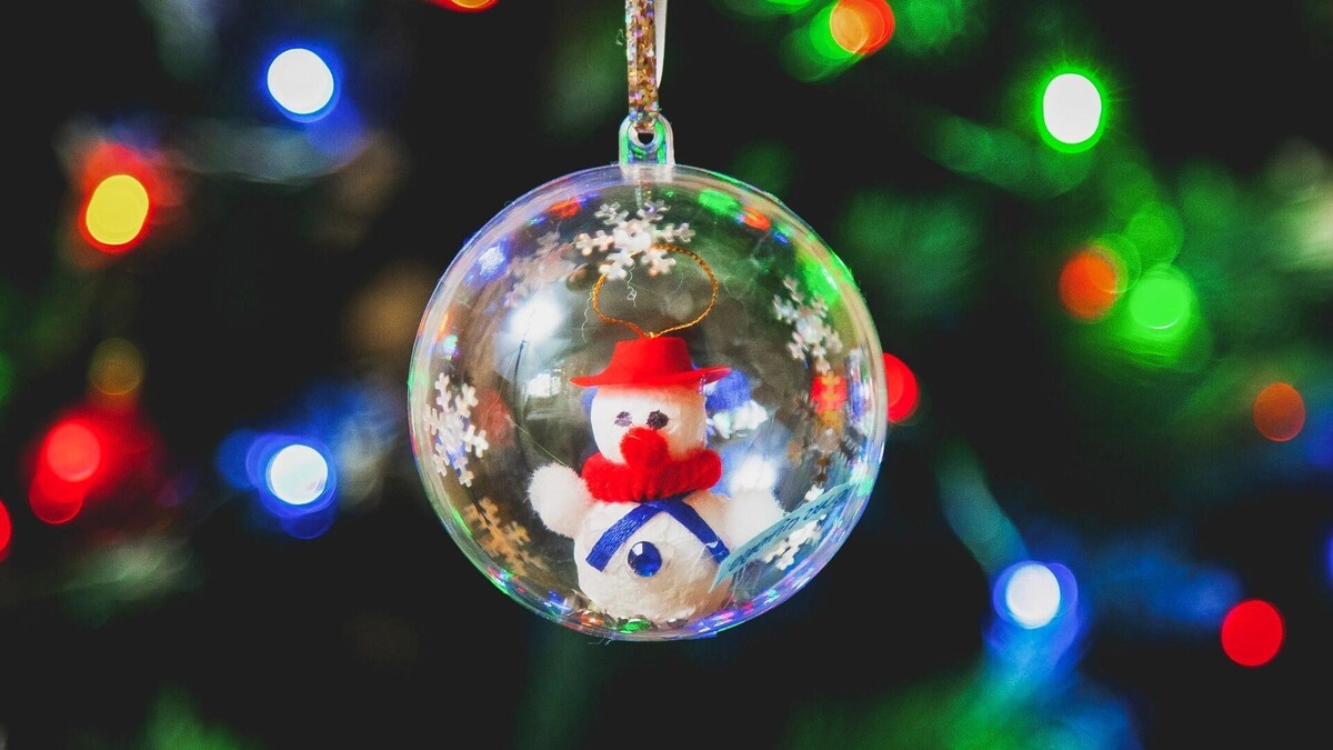    Украшаем елку к Новому году 2026: идеи, тренды   Изображение Midjourney