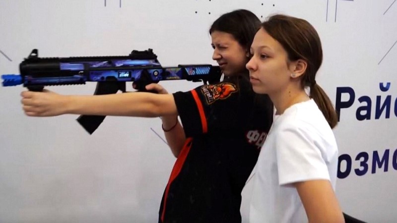    Все грани спорта: в Сургутском районе развивают фиджитал-спорт среди молодежи