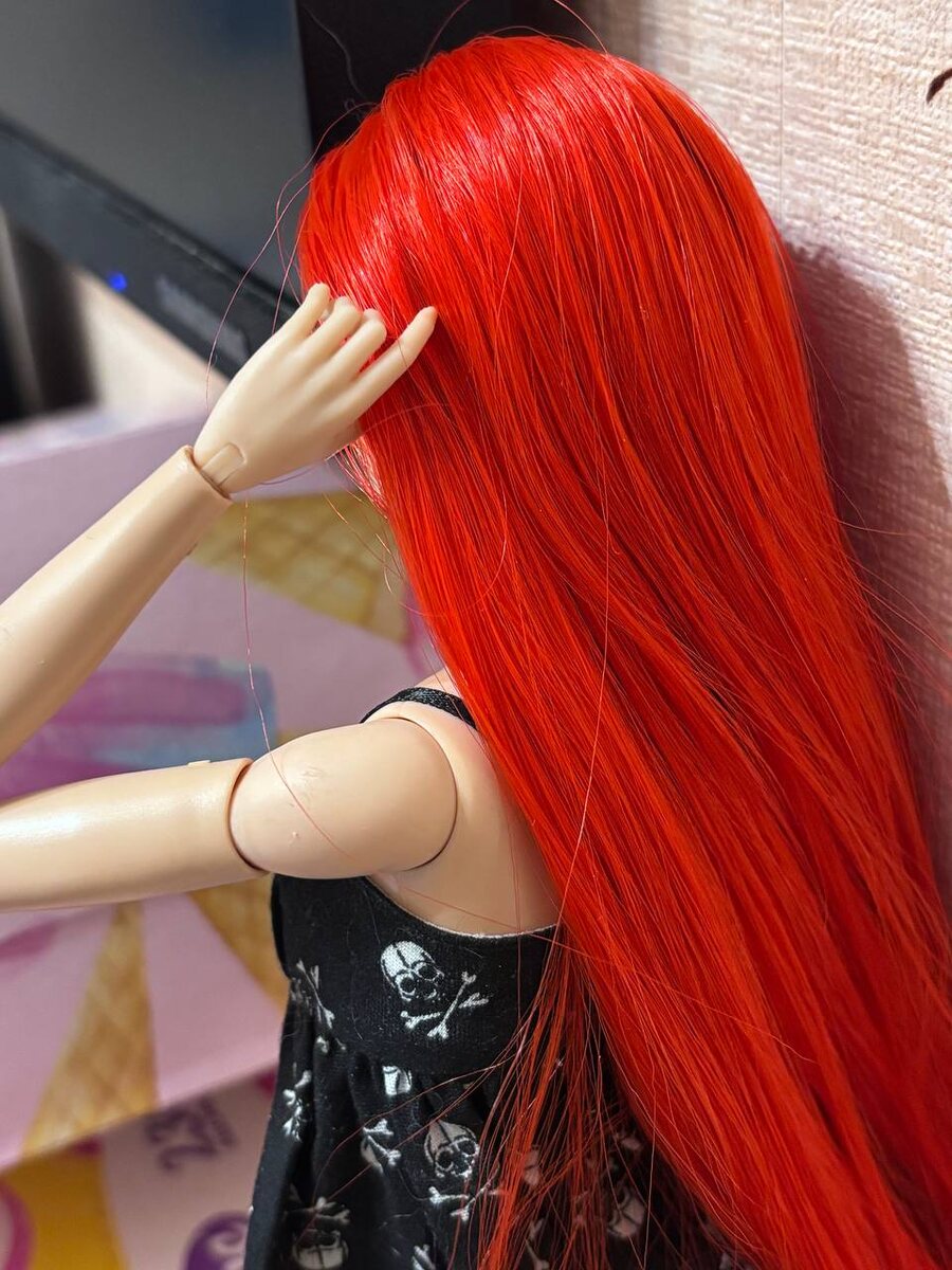 Красотка уже с жестовыми ручками❤