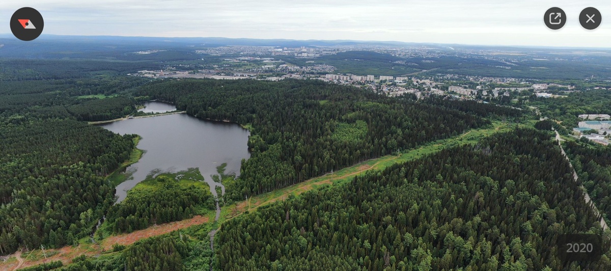 Вид на Лесную сказку и п.Динас 2020г