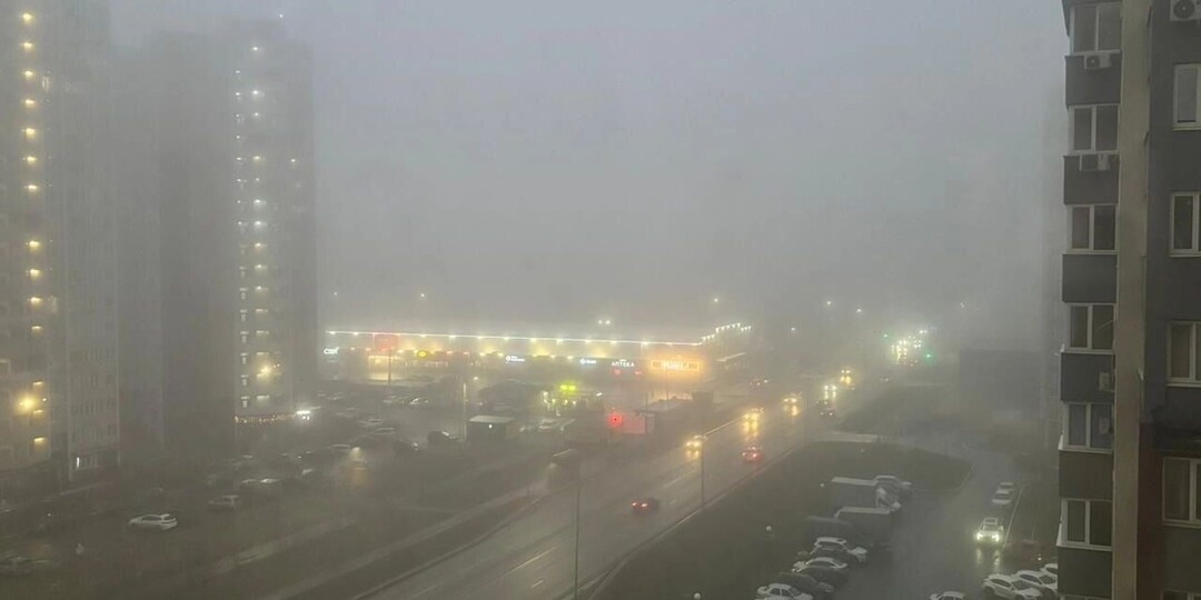 Густой туман и изморозь накроют Оренбуржье: на дорогах может ухудшиться видимость