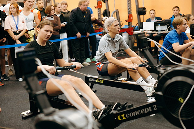 В Твери соревнования по гребле провел олимпийский чемпион