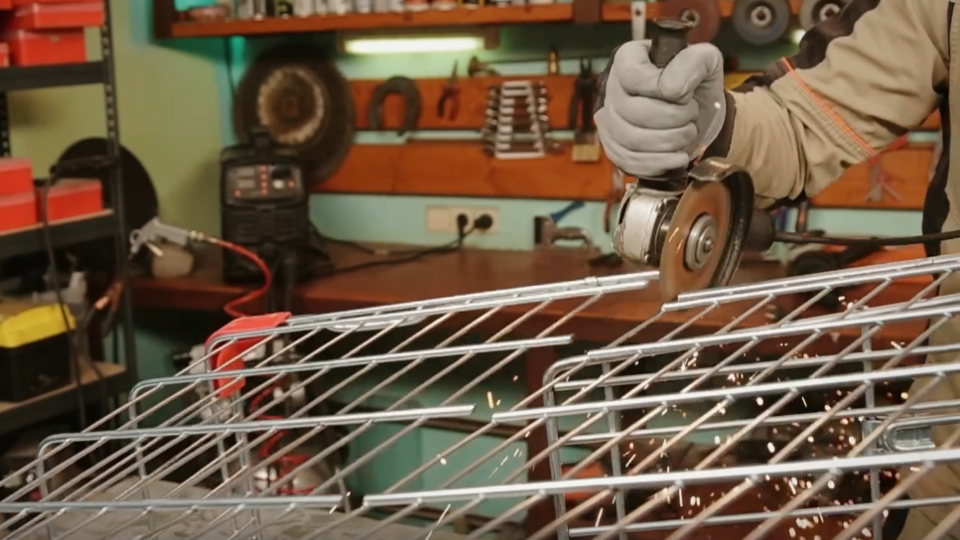 ФОТО: Кадр из программы "Самая народная программа", РЕН ТВ