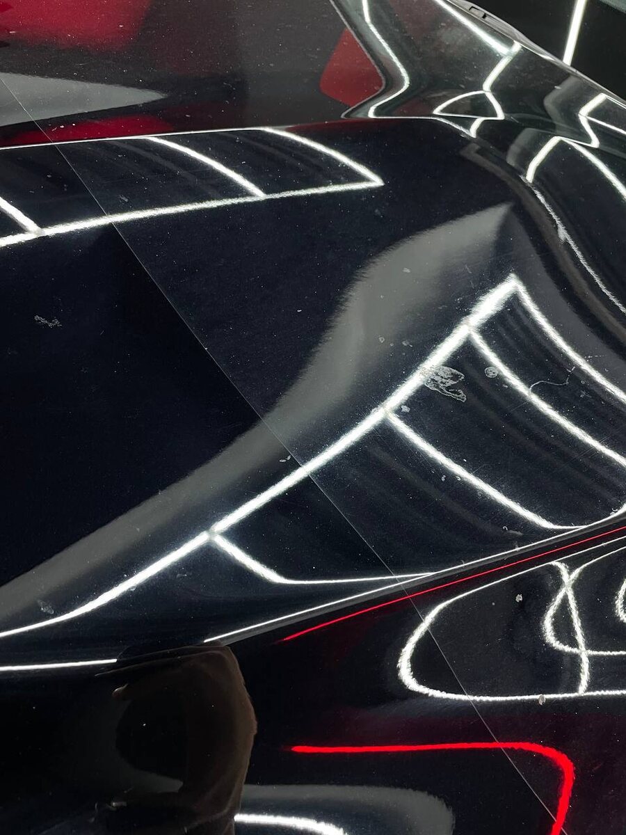 Как выглядит кузов с пленкой и без него спустя год эксплуатации.