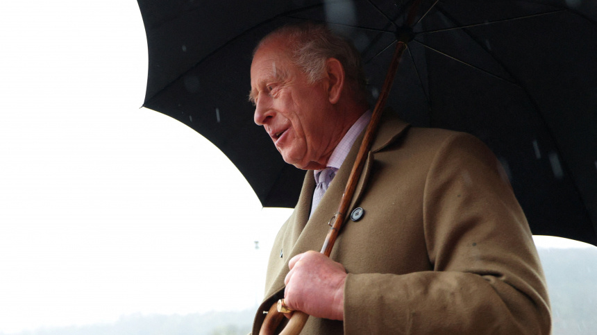    Фото: Reuters/ADRIAN DENNIS