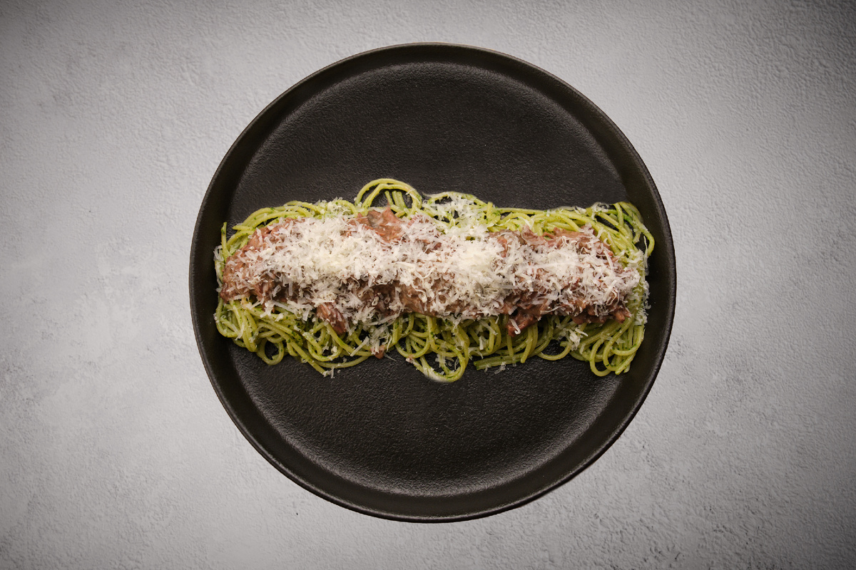 Паста с томленной щекой