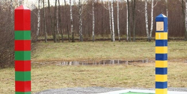 Более 60 украинцев прибыли в Беларусь через закрытую границу с Украиной