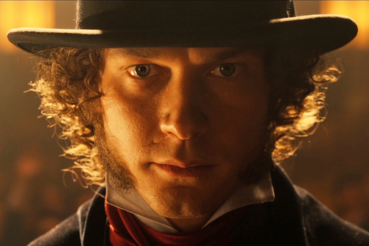    Актерская магия Юры Борисова мощно работает даже в случае типажно не подходящей ему роли./Предоставлено "Централ Партнершип"