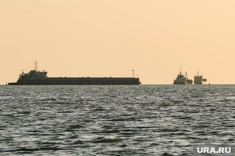 Серия атак на танкеры вызвала расследование и дипломатический скандал. Фото: Роман Наумов © URA.RU