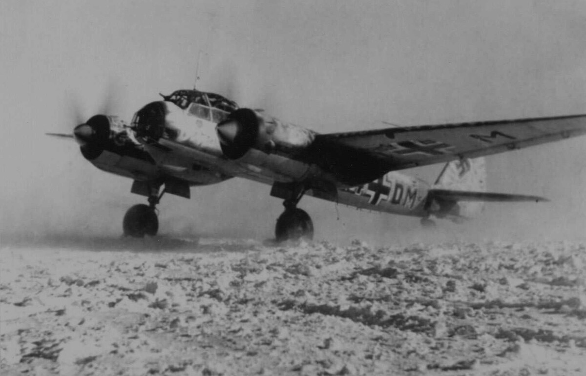 Junkers Ju 88-A4. Источник i.pinimg.com