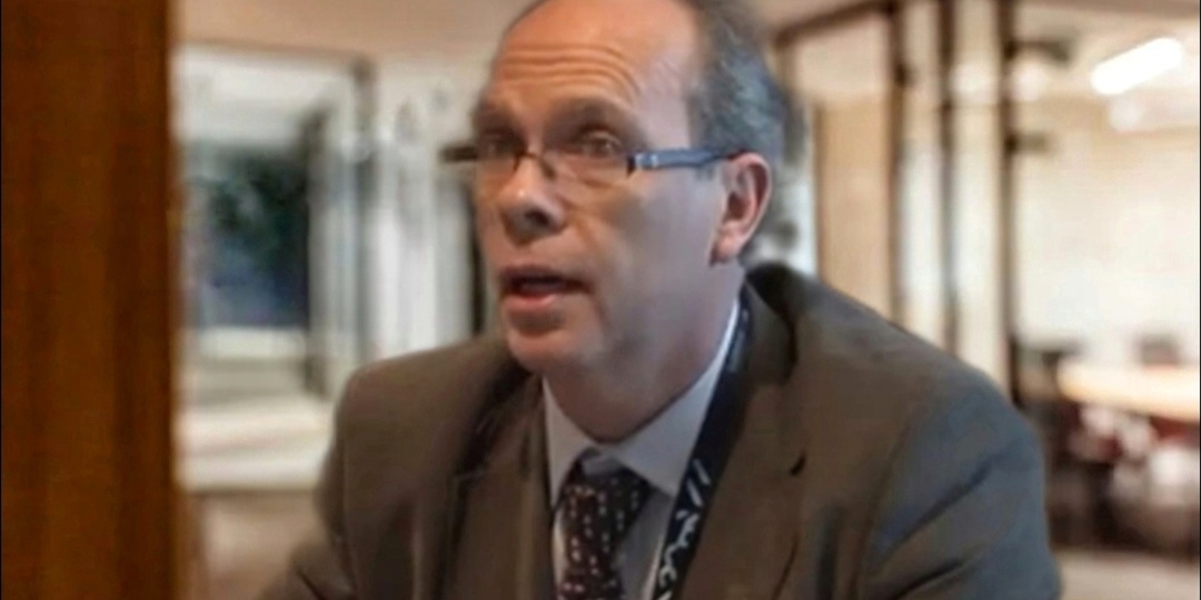 «Стоит дважды подумать, прежде чем следовать советам долгожителей». Р. Фарагер: почему лучше избегать советов о здоровье от старейших людей