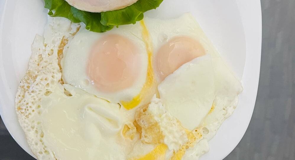 Яйца в ежедневном рационе: что показал анализ 48 исследований о пользе и рисках