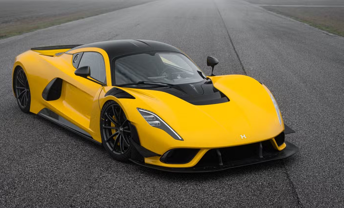 «Медленный» Hennessey Venom F5 Evolution