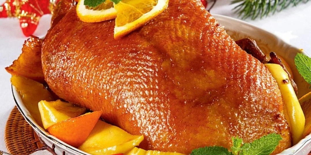 Запекаем идеальную праздничную утку с хрустящей корочкой