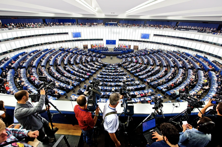 Фото: Парламент ЕС во время голосования. (Источник – Парламент ЕС, CC BY-NC-ND 2.0)