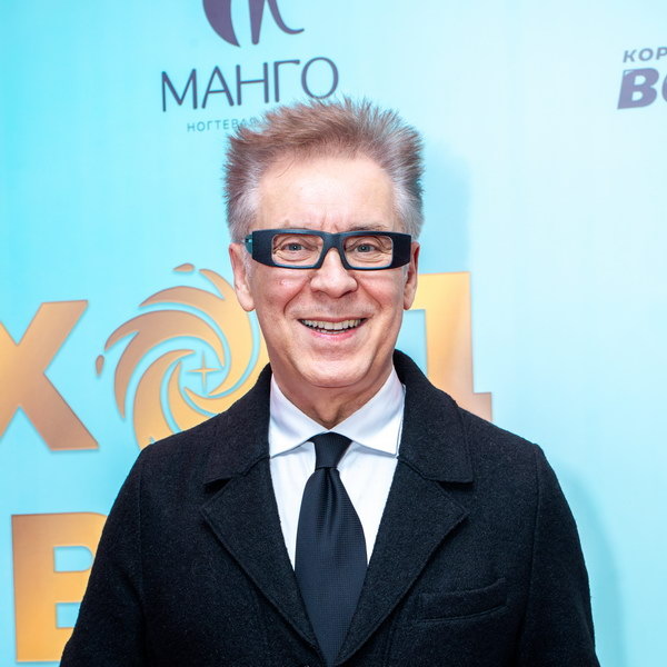     Премия «Выход в свет» ознаменовала торжество телевидения и бизнеса