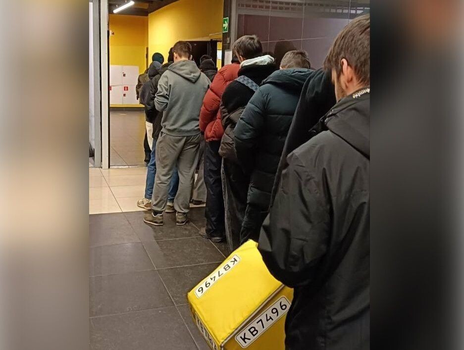     / Источник: Социальные сети