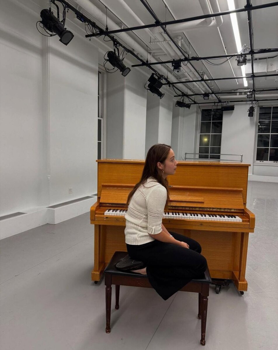     Laufey. Фото: соцсети артистки.