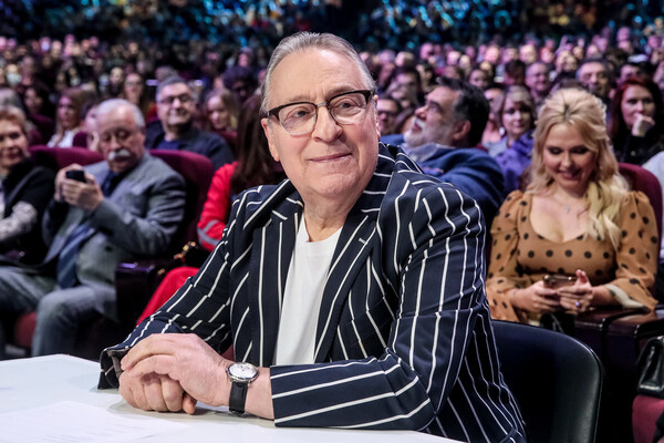 Геннадий Хазанов во время юбилейного концерта «День рождения КВН», 2021 год / Владимир Гердо/ТАСС  